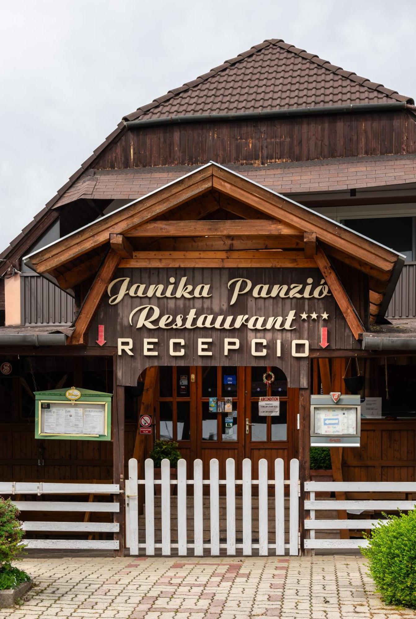 Janika Pension Vonyarcvashegy Dış mekan fotoğraf